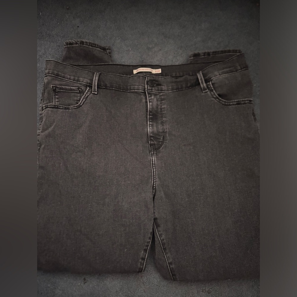 Women’s Jeans